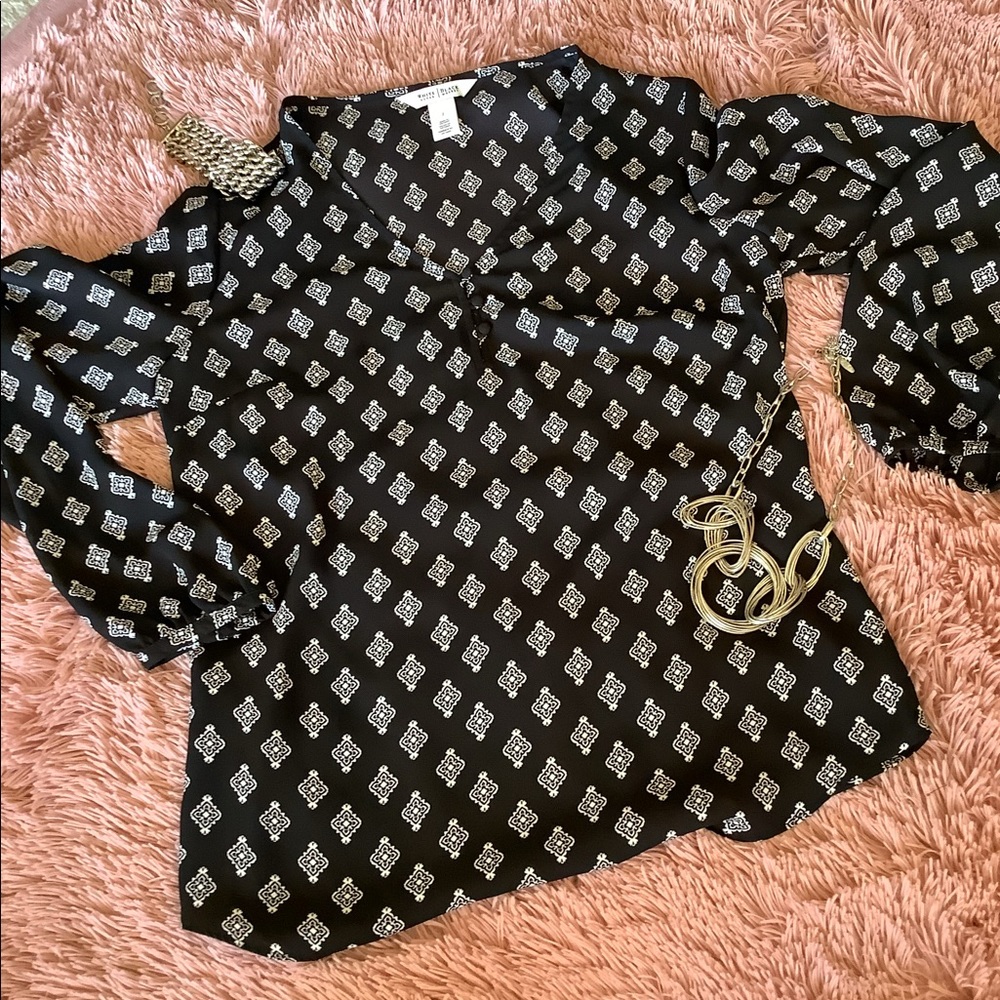 White House Black Market blouse - NWOT